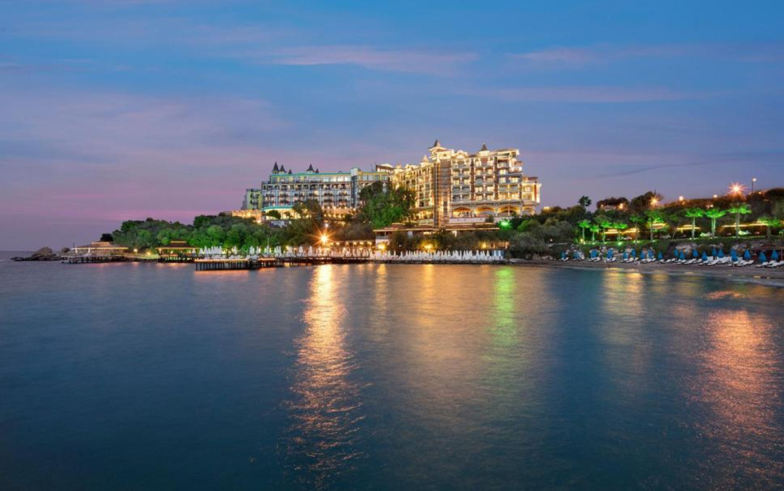 Merit Crystal Cove Hotel Casino &amp; SPA