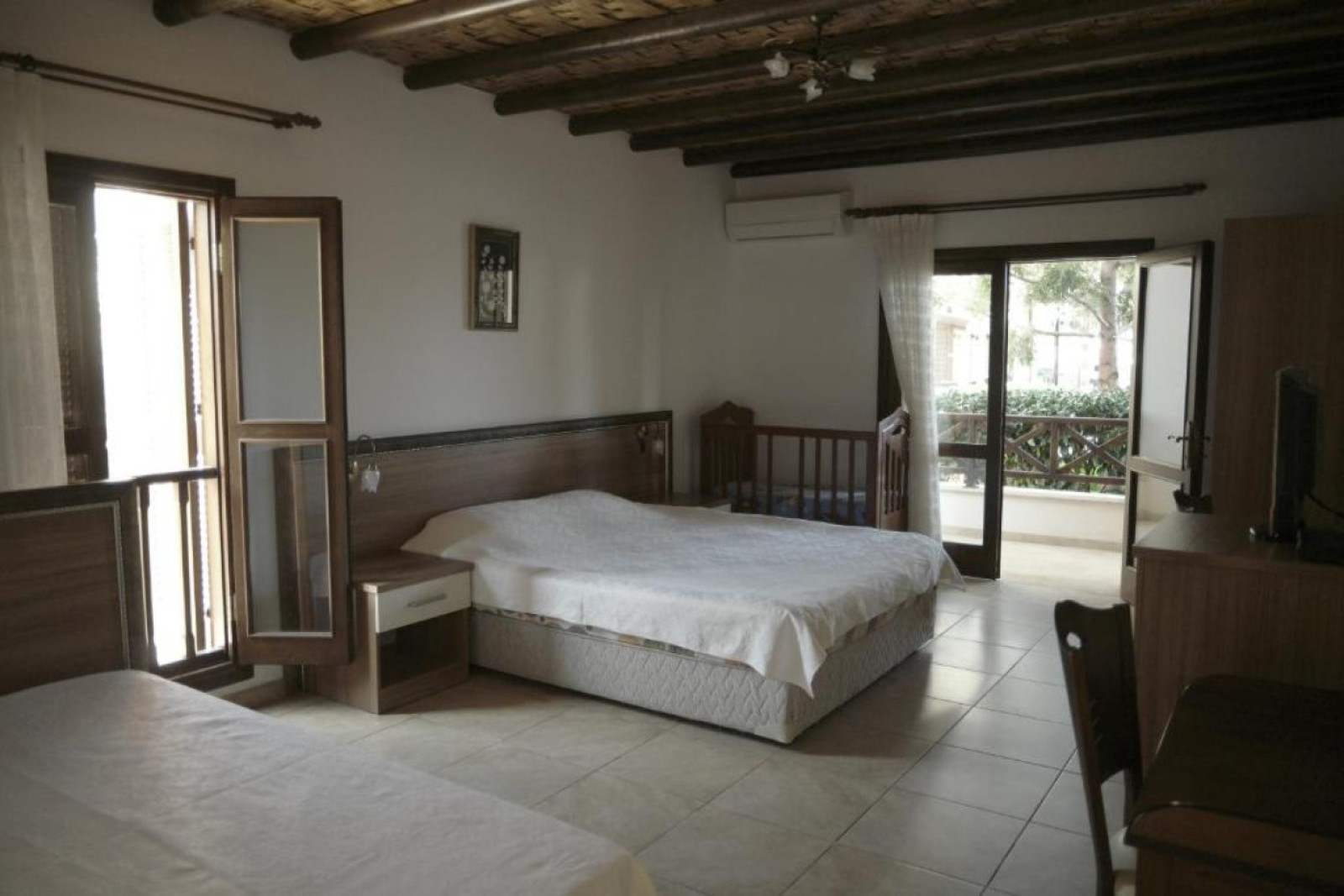 Vouni King Hotel